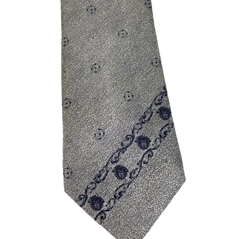 Mens Vintage Gianni Versace Neck Tie Grey Silk Medusa Logo Italy EUC 6836 - Picture 2 of 10